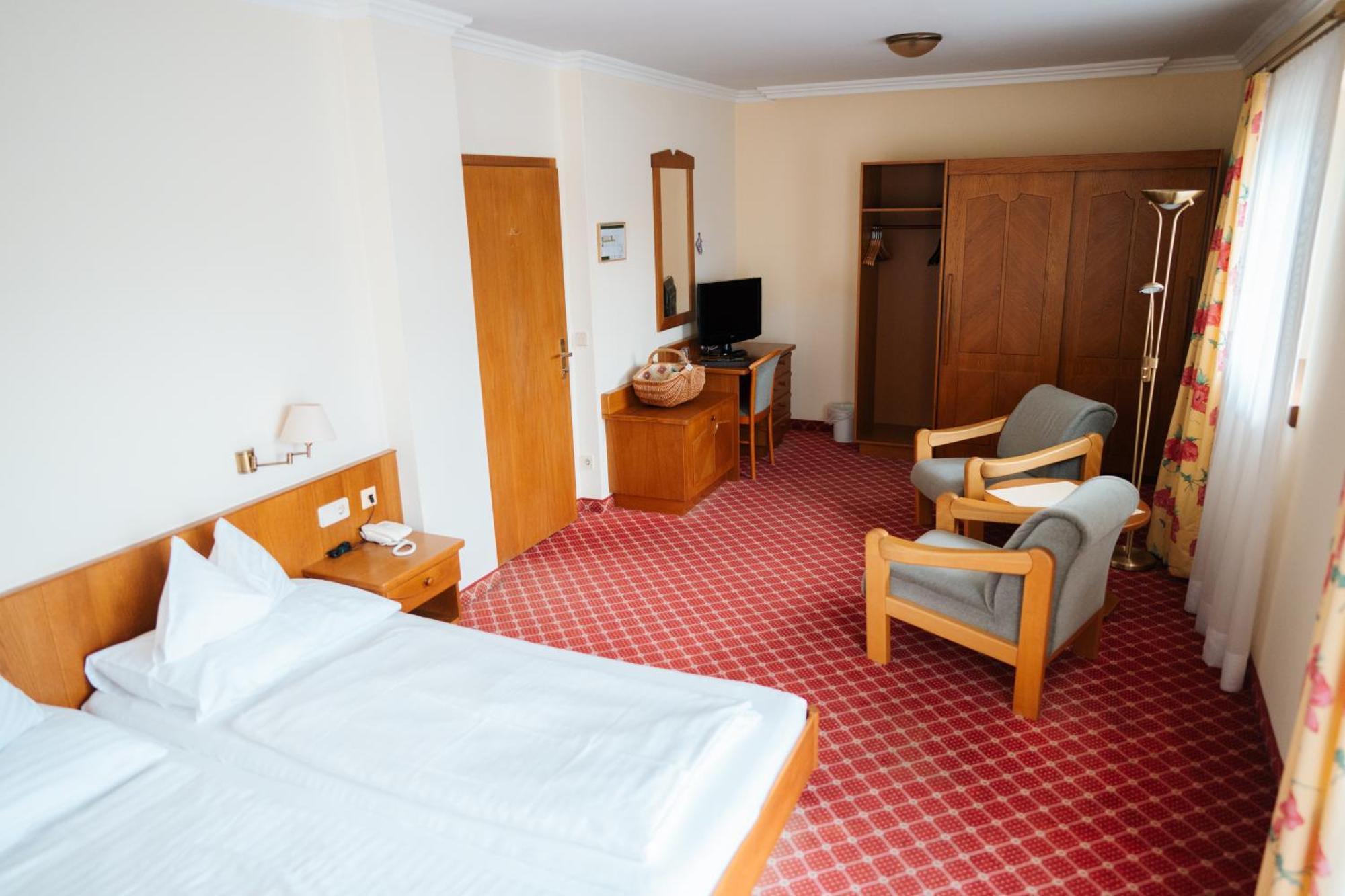 Seehotel Ressmann Drobollach am Faakersee Exterior foto